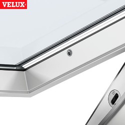 Ventana VELUX giratoria GGL 2070Q anti-intrusión blancas y vidrio seguridad