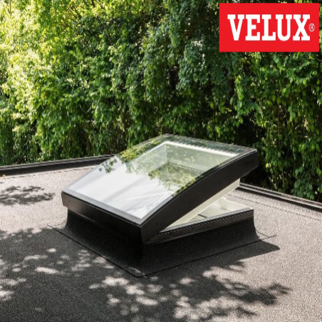 VELUX Ventana eléctrica con cúpula de vidrio curvo