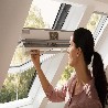 VELUX Ventana giratoria GGU 0068 poliuretano blanco y vidrio aislamiento térmico