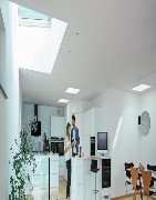 Ventanas VELUX para cubierta plana. Precios ventanas de tejado VELUX tipo claraboyas.